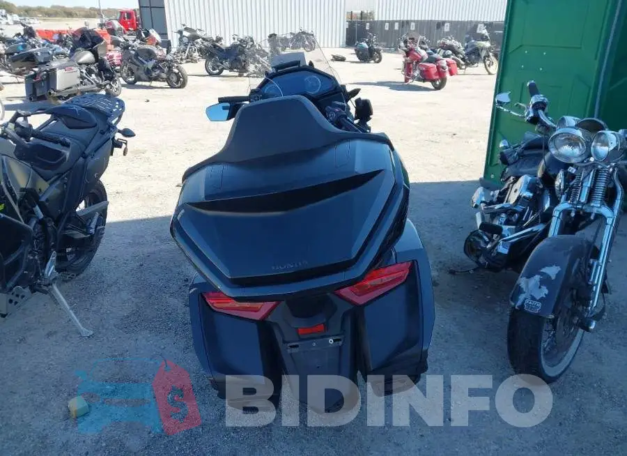 JH2SC795XMK300587 Photo# 6