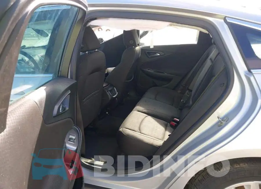 1G1ZD5ST6LF025298 Photo# 8