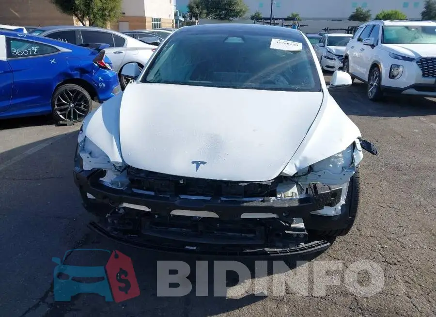 5YJ3E1EA6RF751091 Photo# 6