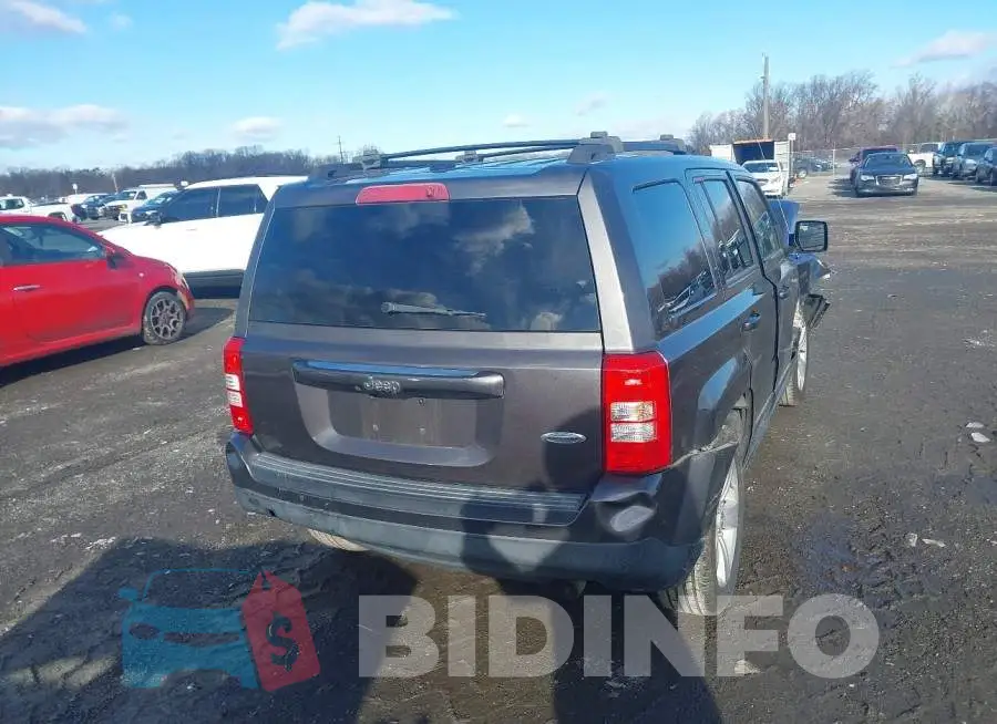 1C4NJPFB5HD162151 Photo# 16