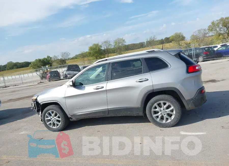 1C4PJMCB2GW204001 Photo# 15