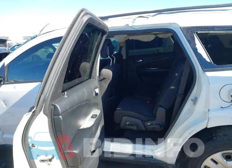3C4PDCAB2GT245013 Photo# 8