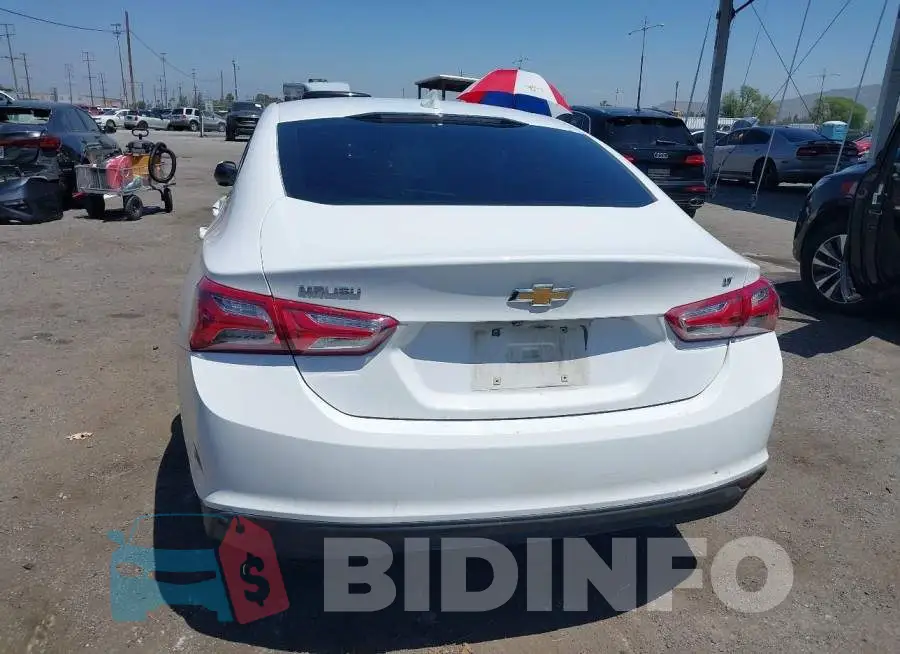 1G1ZD5ST9LF005207 Photo# 16