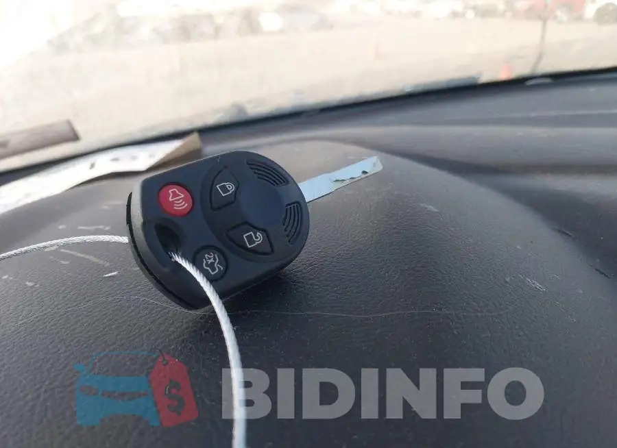 1FADP3FE2HL307011 Photo# 11