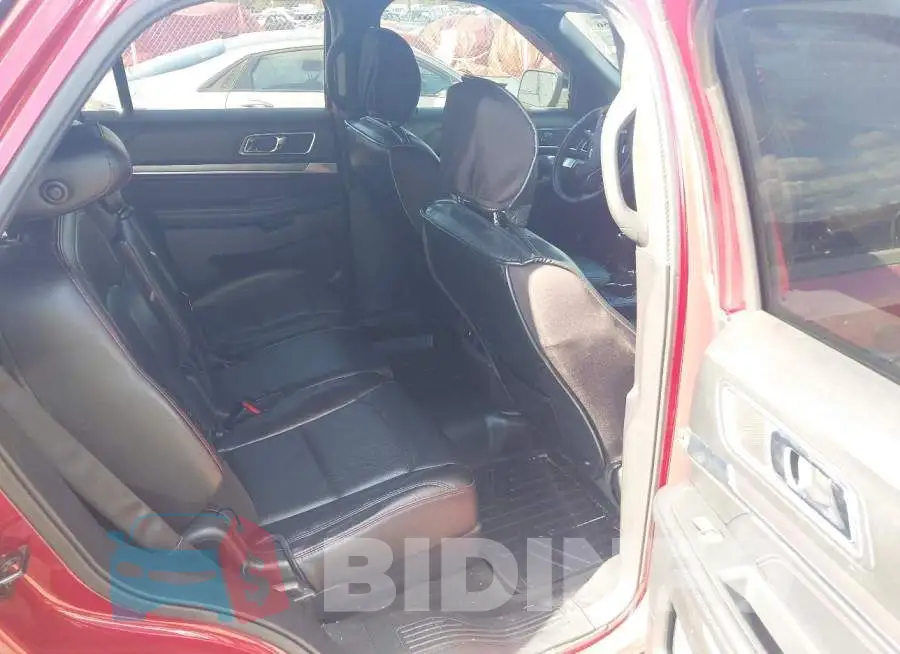 1FM5K8GT9JGB14548 Photo# 8