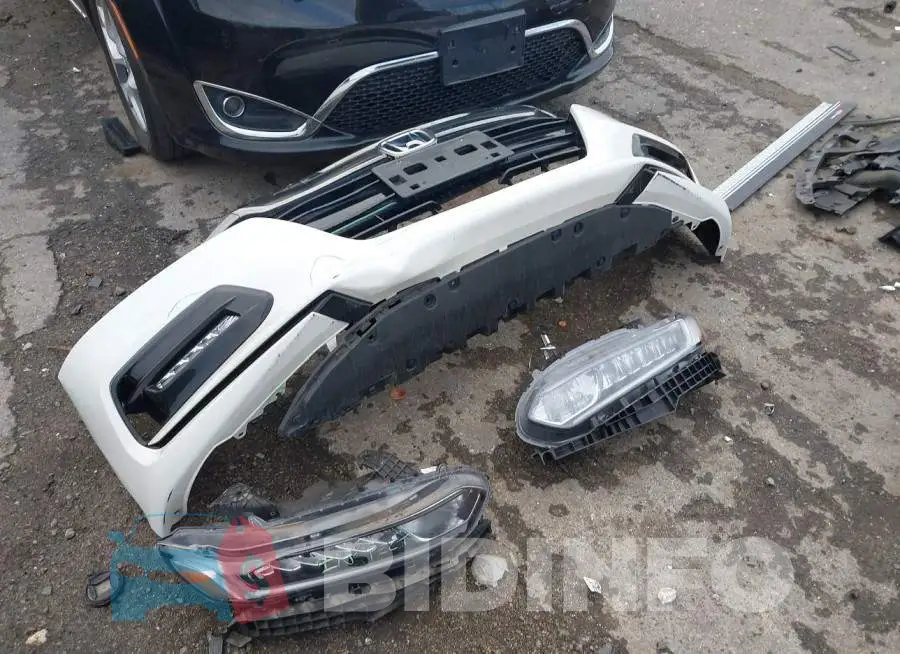 1HGCV1F37KA142771 Photo# 12