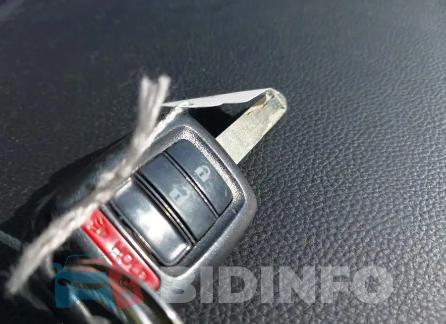 2HKRW6H30HH218428 Photo# 11