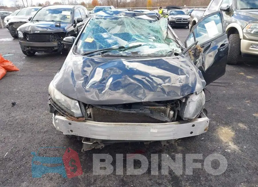 19XFB2F73FE082200 Photo# 6