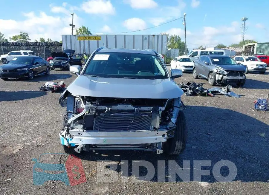 2T3A1RFV7RC471436 Photo# 13