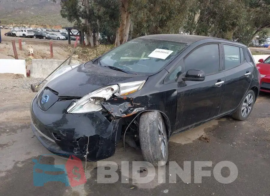 1N4AZ0CP6FC311917 Photo# 2