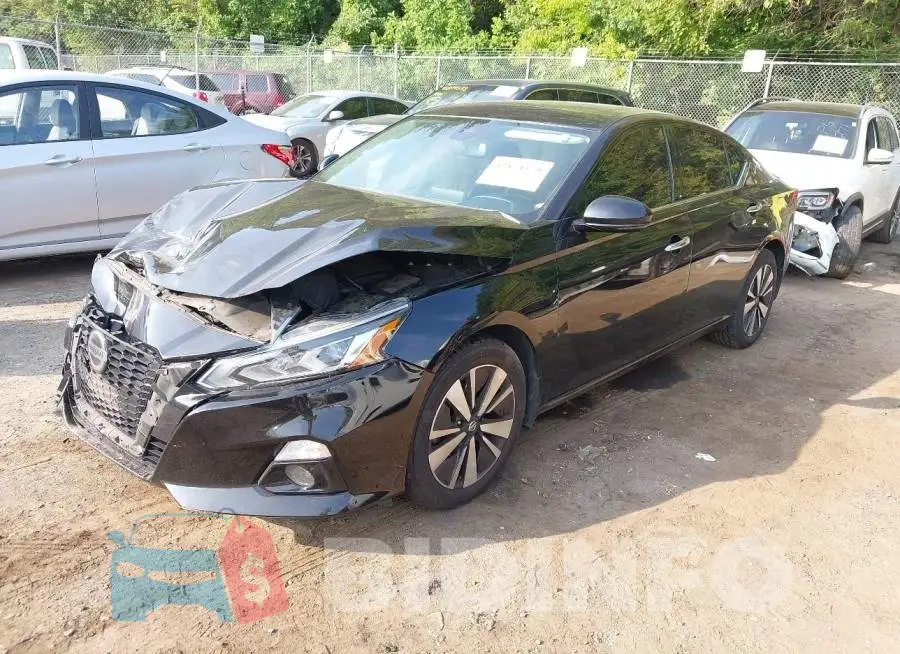1N4BL4DW7LC269935 Photo# 2