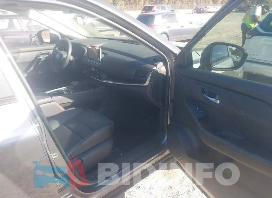 JN8BT3BB9SW140813 Photo# 5