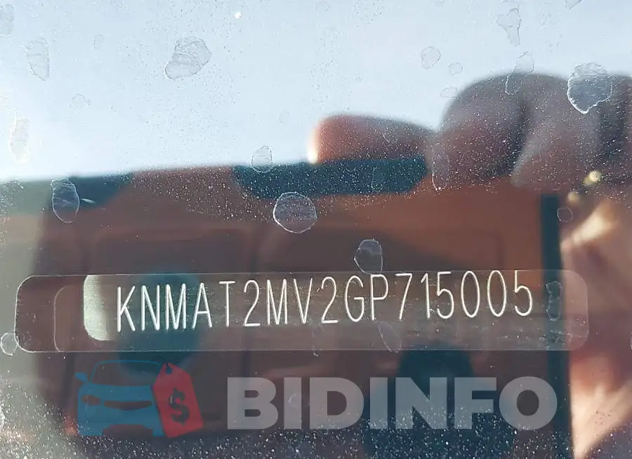 KNMAT2MV2GP715005 Photo# 9