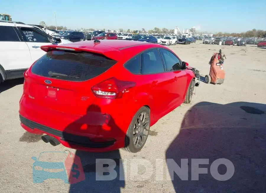 1FADP3L94GL267441 Photo# 4