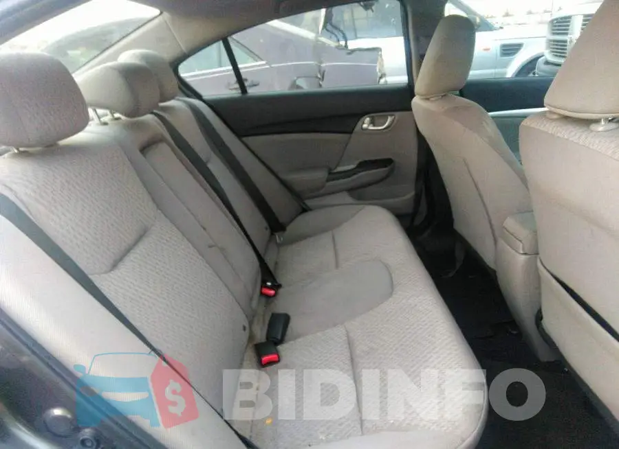 19XFB2F83FE103216 Photo# 8