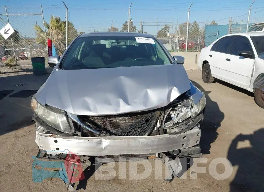 19XFB2F88FE261678 Photo# 13