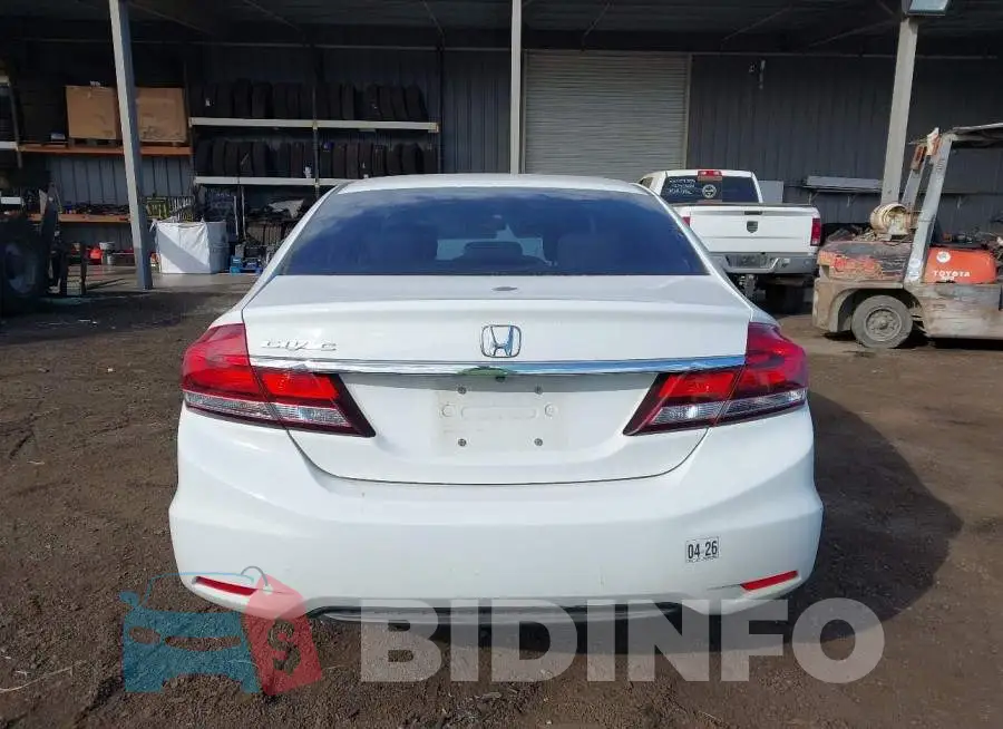 2HGFB2F83FH542163 Photo# 16