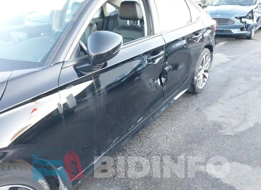 2HGFE1F90PH320658 Photo# 18
