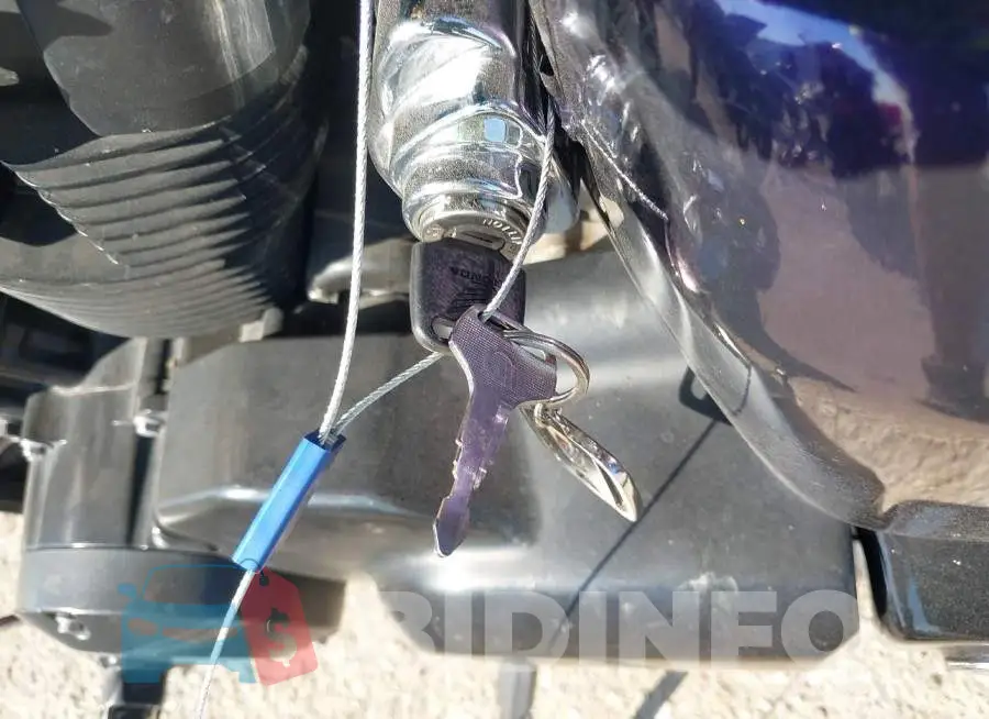 JH2RC5008KK500451 Photo# 11