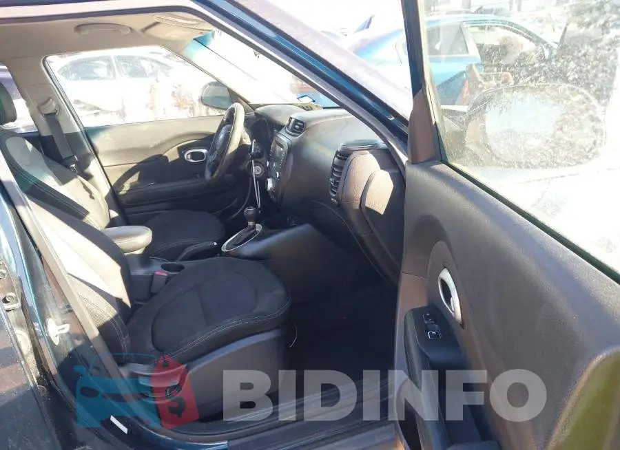 KNDJP3A5XJ7603185 Photo# 5