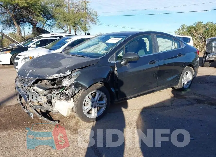 1G1BE5SM2J7225335 Photo# 2