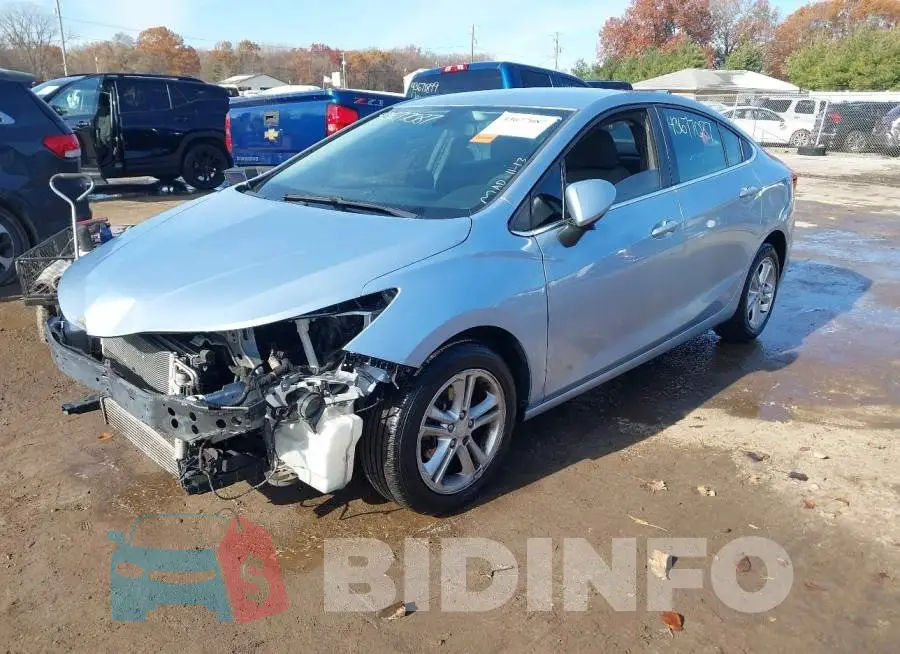 1G1BE5SM2J7141449 Photo# 2