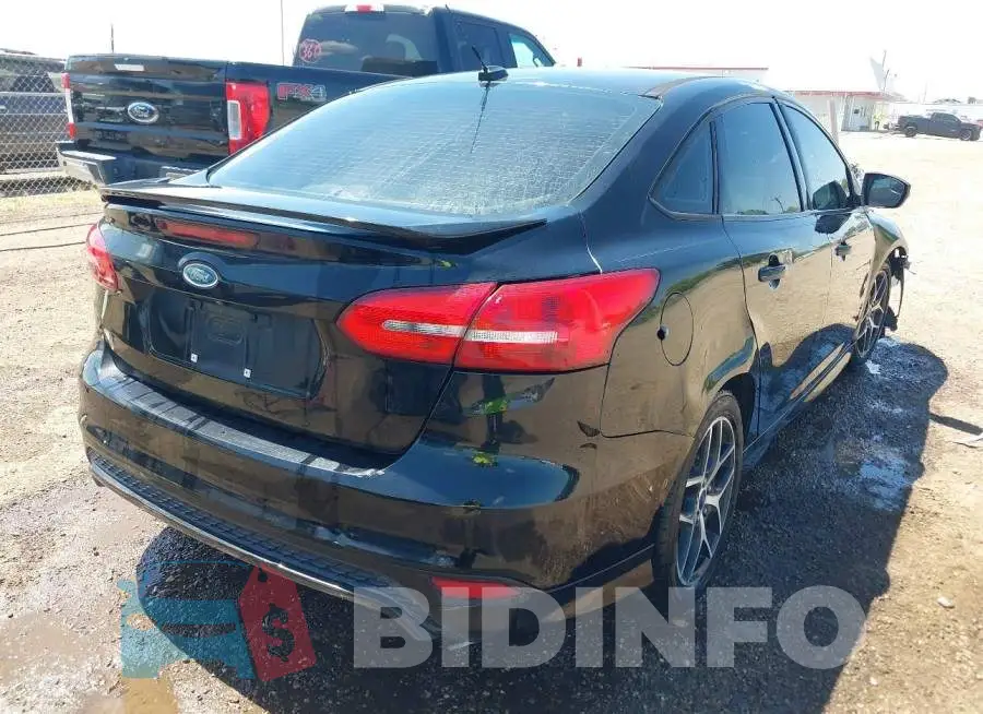 1FADP3F27GL360940 Photo# 4