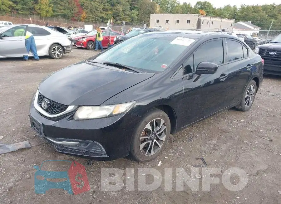 19XFB2F84FE241704 Photo# 2