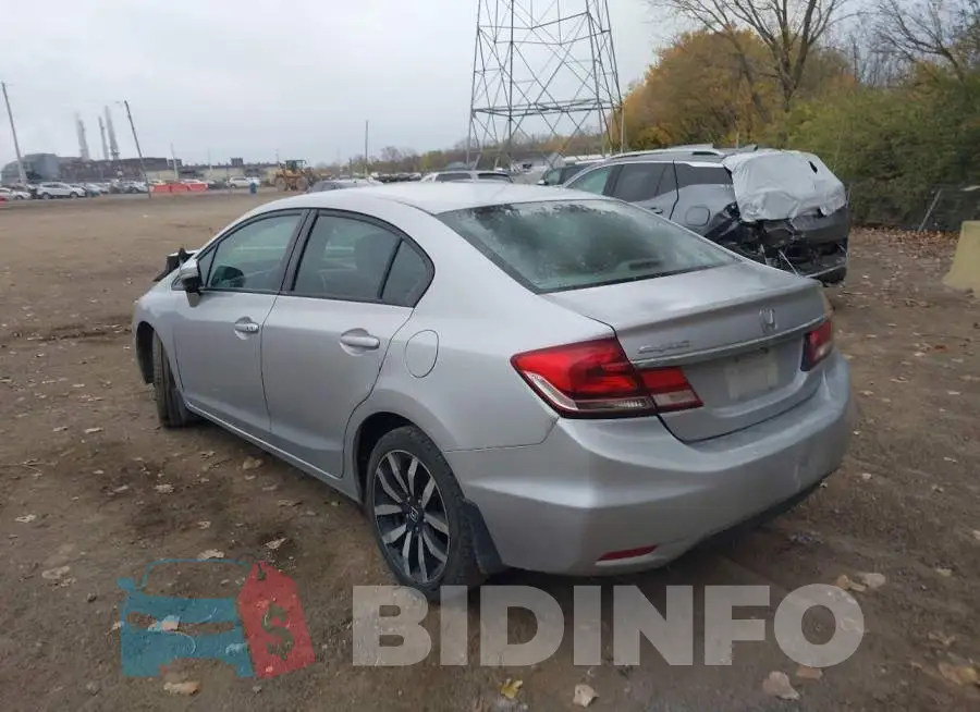 2HGFB2F94FH504272 Photo# 3