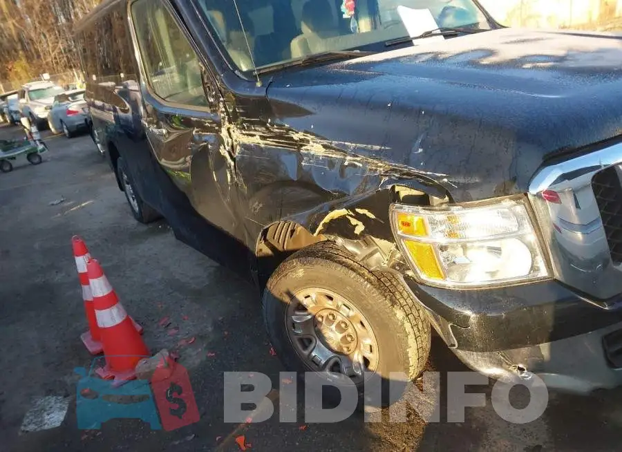 5BZBF0AA9JN853127 Photo# 6