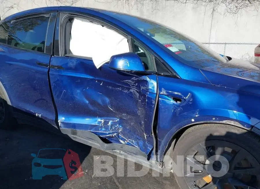 7SAXCAE5XPF380978 Photo# 6