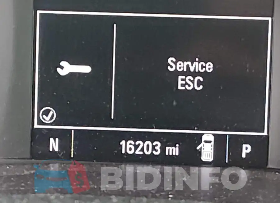1GCGTCEN5M1293079 Photo# 15
