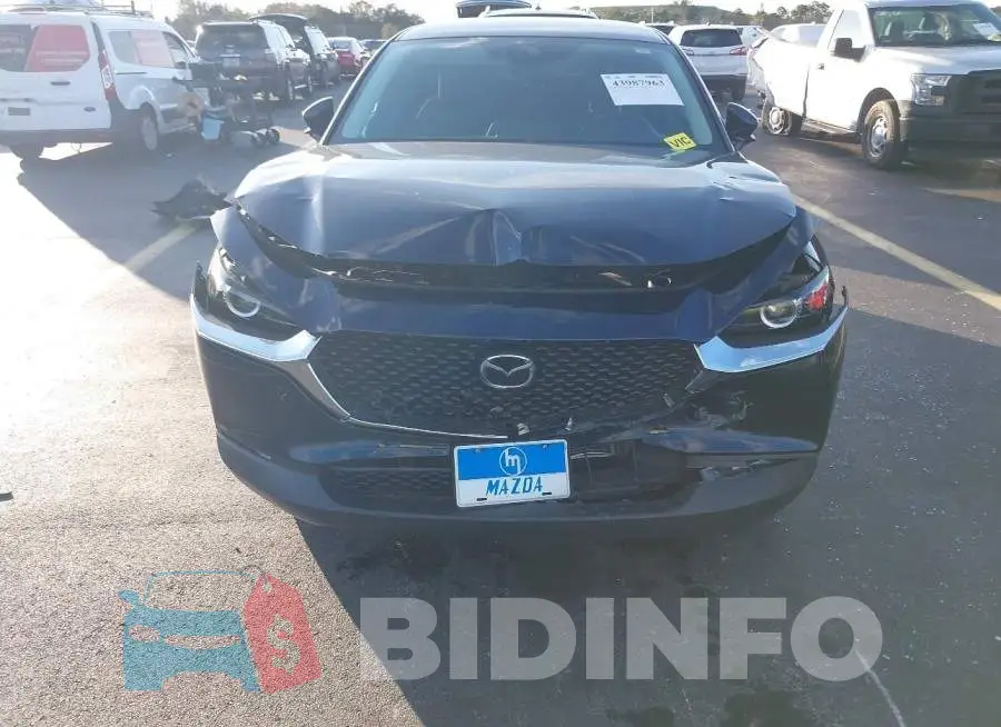 3MVDMABLXMM317207 Photo# 6