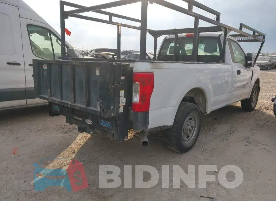 1FTBF2A6XHEB64960 Photo# 4