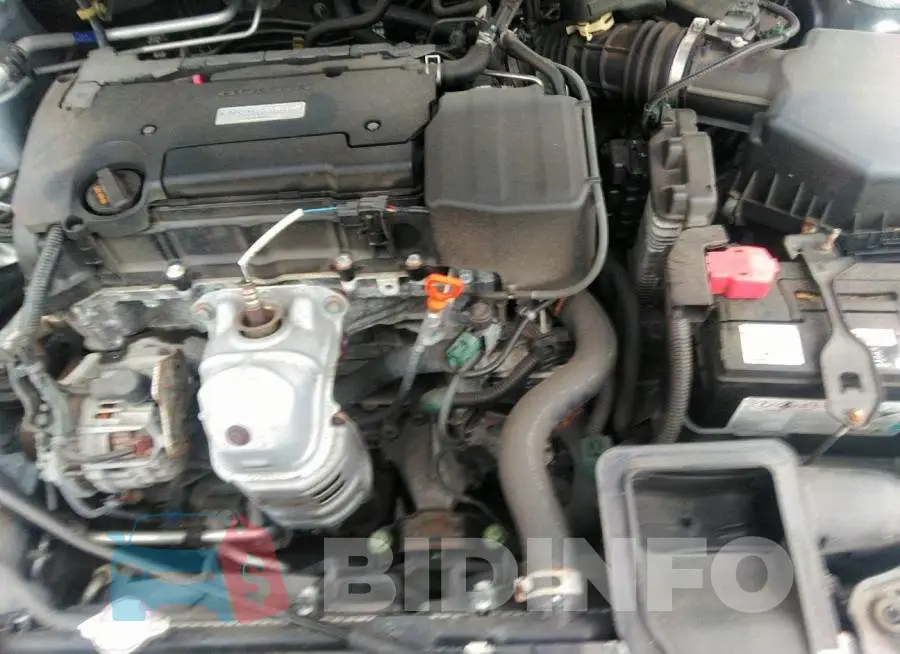 1HGCR2F33HA237458 Photo# 10