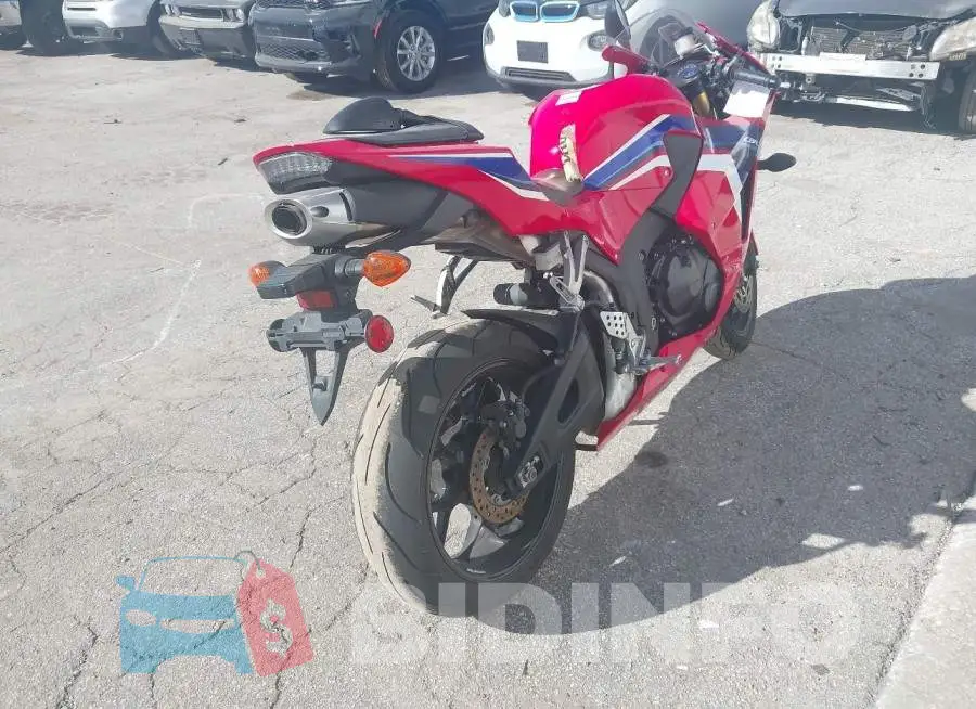 JH2PC40J6MK700046 Photo# 4