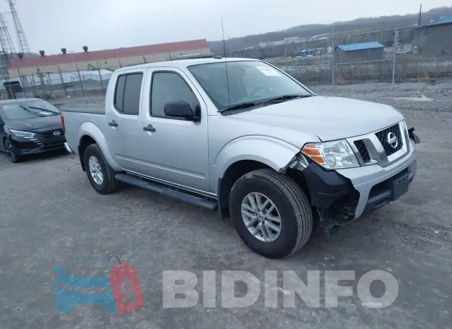 1N6AD0EV2JN772031 Photo# 1