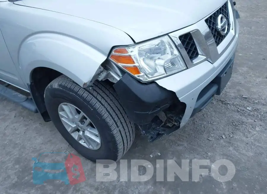 1N6AD0EV2JN772031 Photo# 17