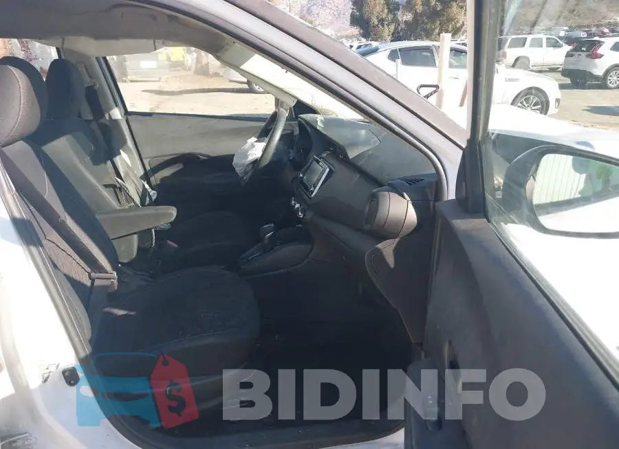 3N1CP5BV4NL510637 Photo# 5