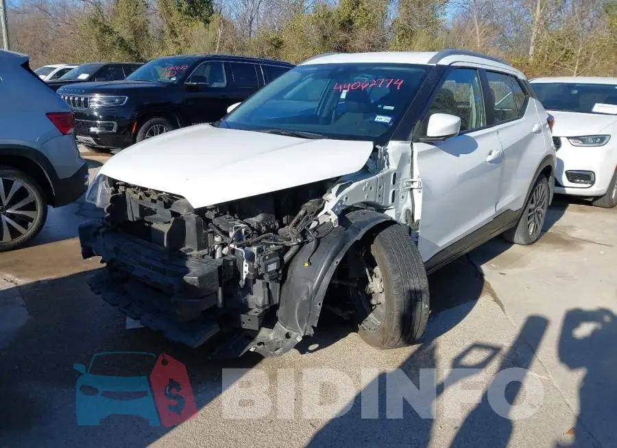 3N1CP5CV5RL476440 Photo# 2