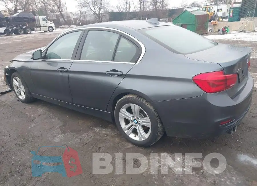 WBA8D9G5XJNU72088 Photo# 3