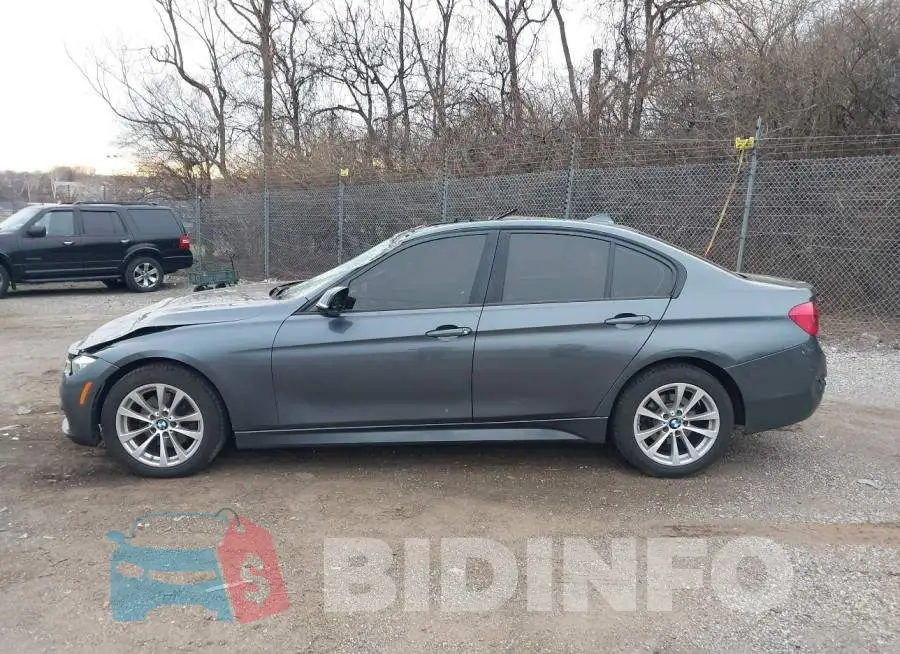 WBA8E5G54GNT40202 Photo# 15