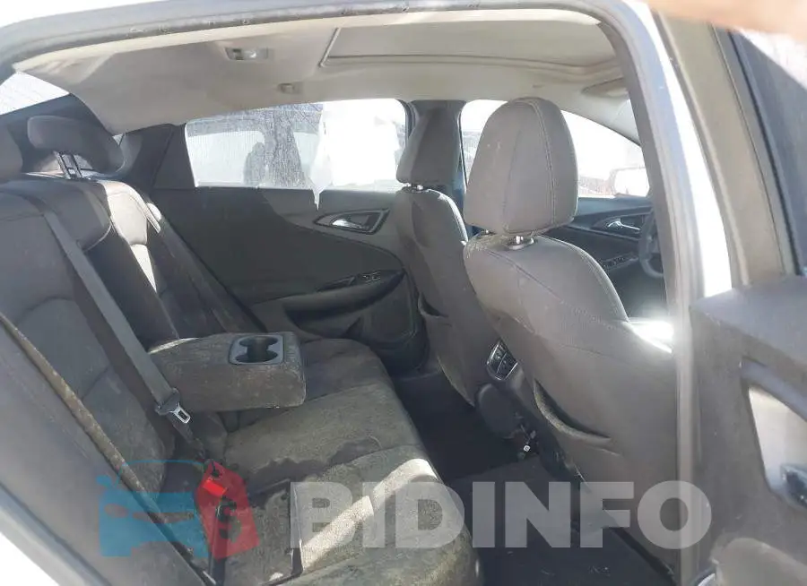 1G1ZD5ST6KF110544 Photo# 8