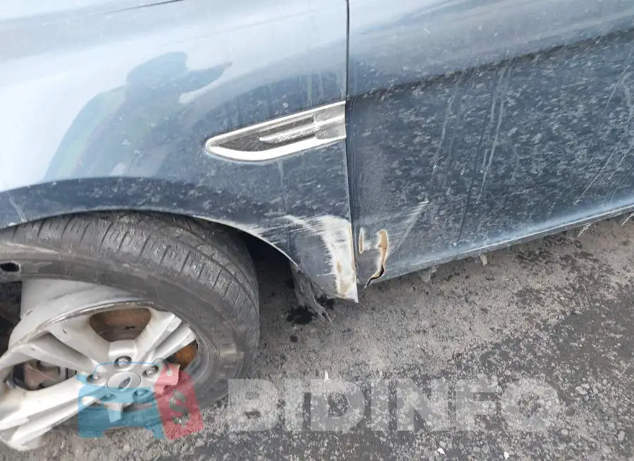 1FAHP2D85JG100944 Photo# 17