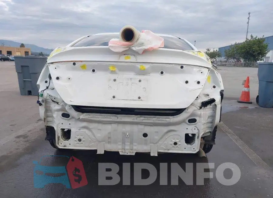2HGFC2F57HH569646 Photo# 17