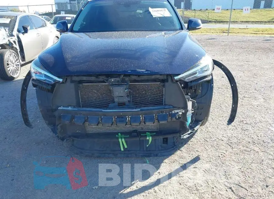 3PCAJ5M11LF103869 Photo# 6