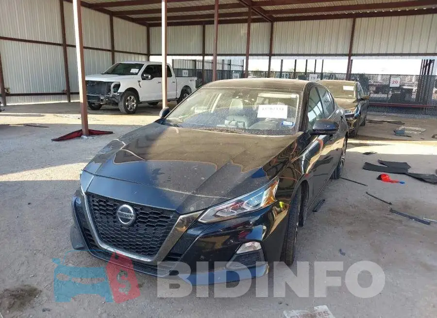1N4BL4CV9MN340129 Photo# 2