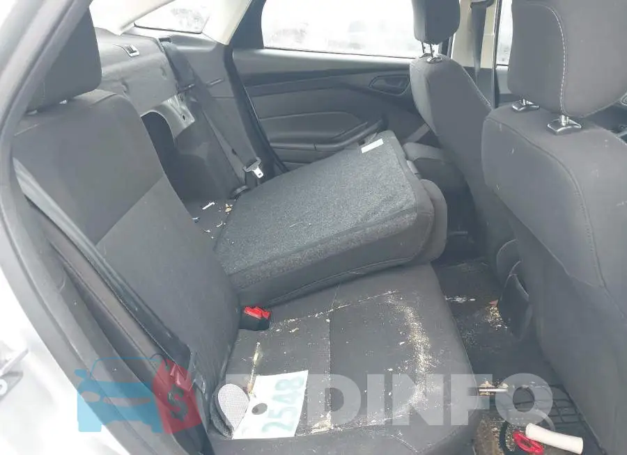 1FADP3E2XHL250757 Photo# 8