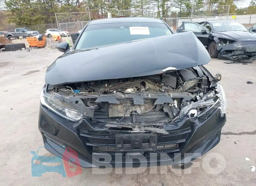 1HGCV1F55JA053765 Photo# 13