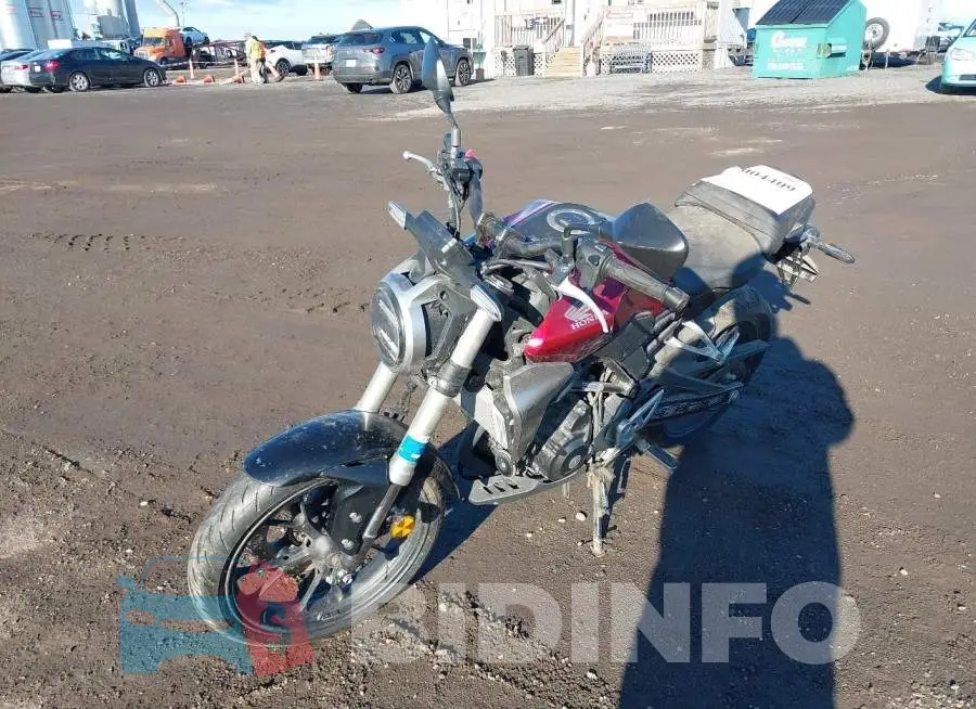 MLHNC5546K5000352 Photo# 2